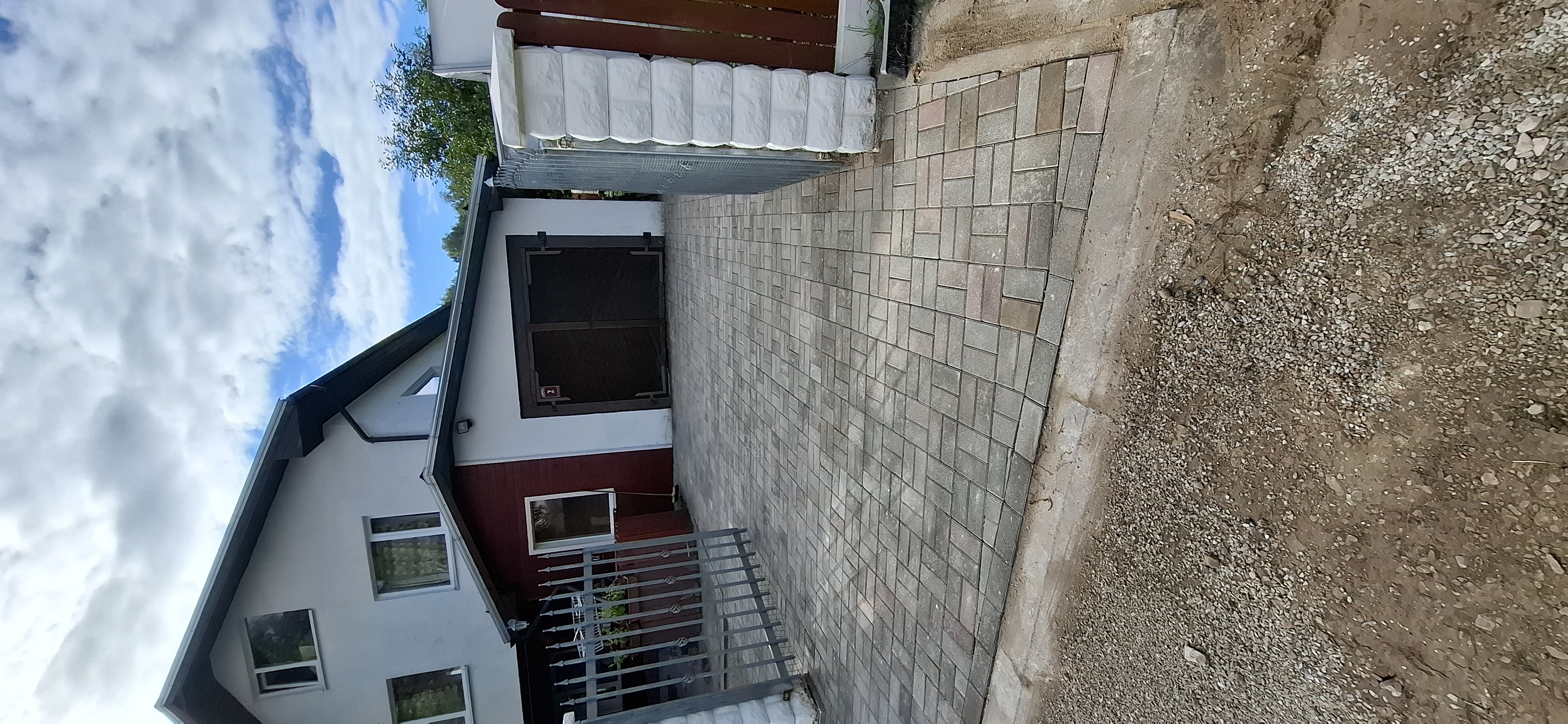 Photos 8