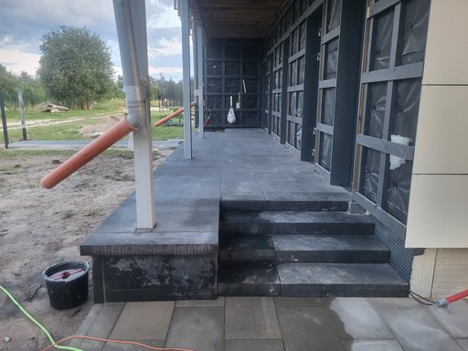 Galerijas attēls 2