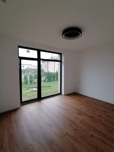 Galerijas attēls 2